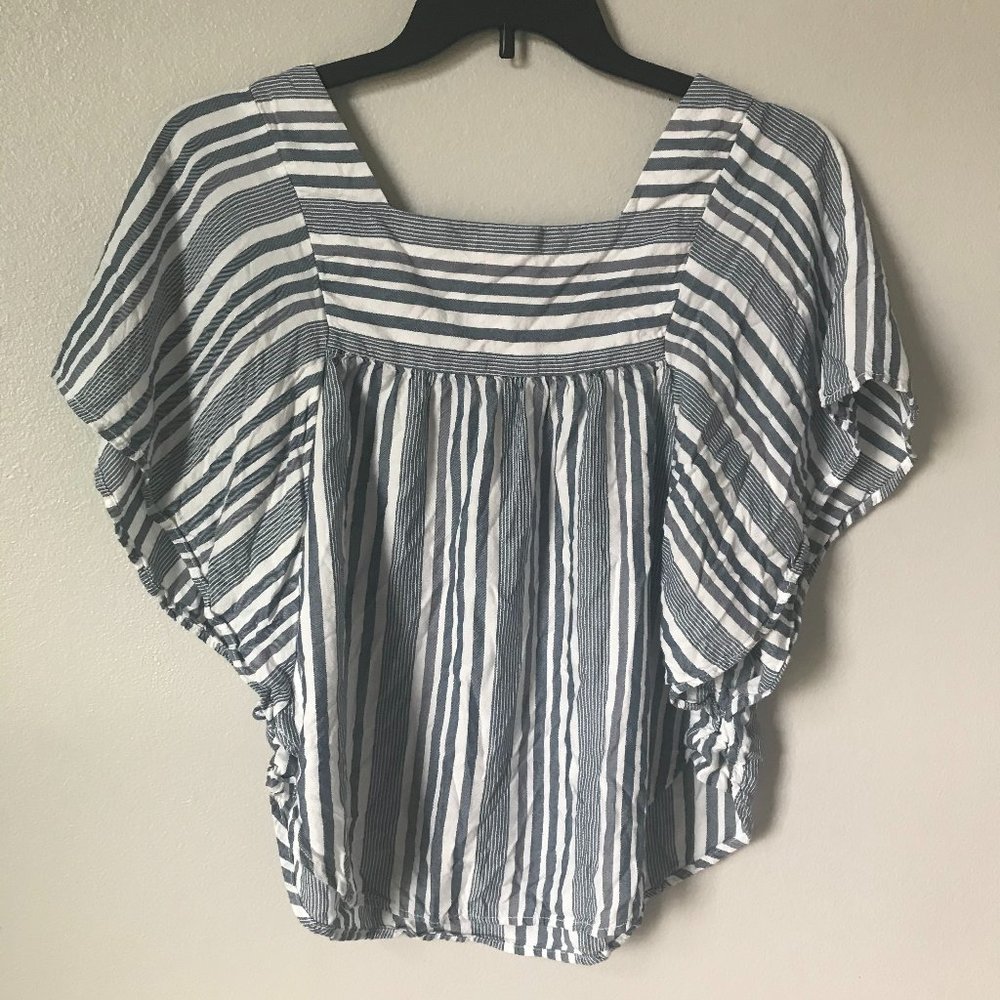 BEACHLUNCHLOUNGE Blue and White Striped Boho Top - Picture 4 of 5